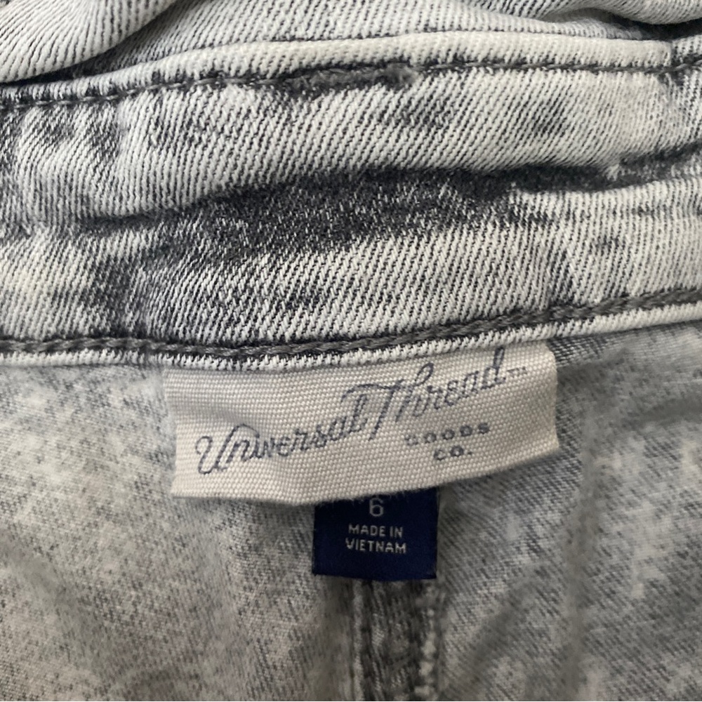 Target Shorts - Picture 2 of 6